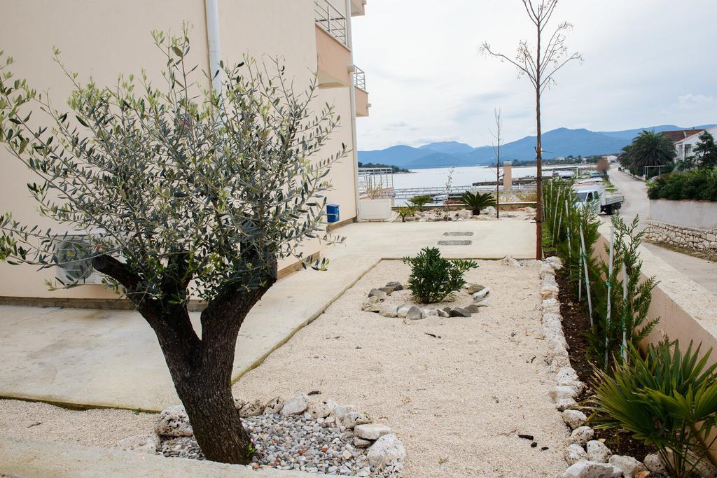 Apartments Deak Janjina Εξωτερικό φωτογραφία